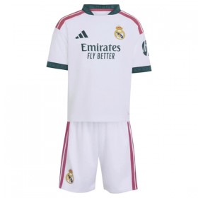 Camiseta de fútbol Real Madrid Carvajal 2 Niño 1ª equipación 2026-27